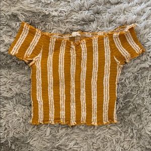 Off-the-Shoulder Stretch Crop Too